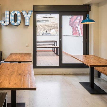 Joy Setas Coworking Vandrarhem Sevilla Exteriör bild