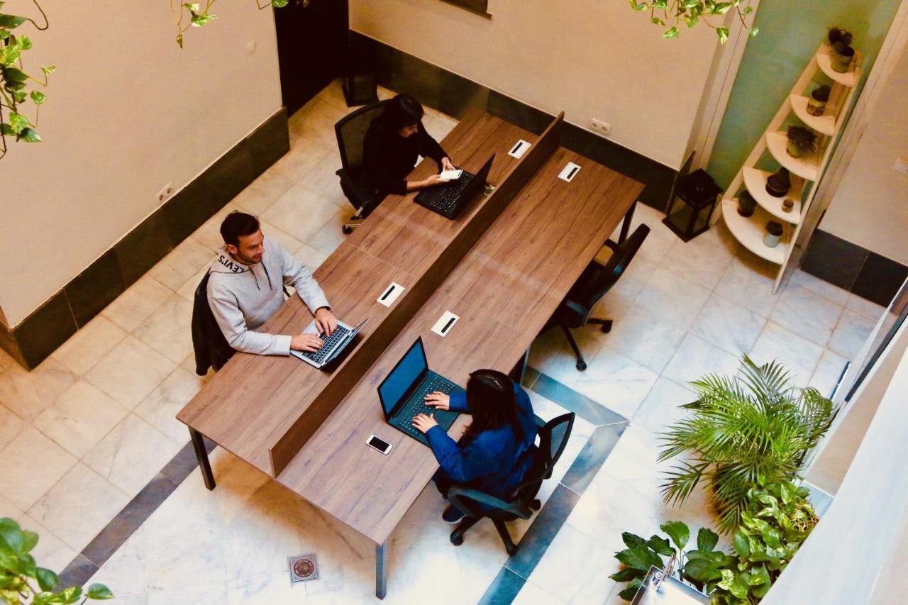 Joy Setas Coworking Vandrarhem Sevilla Exteriör bild