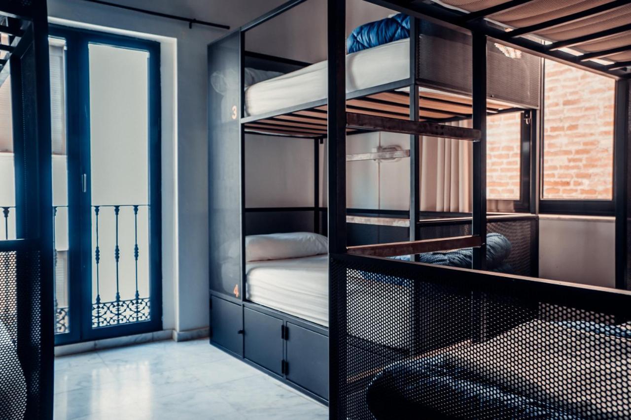 Joy Setas Coworking Vandrarhem Sevilla Exteriör bild