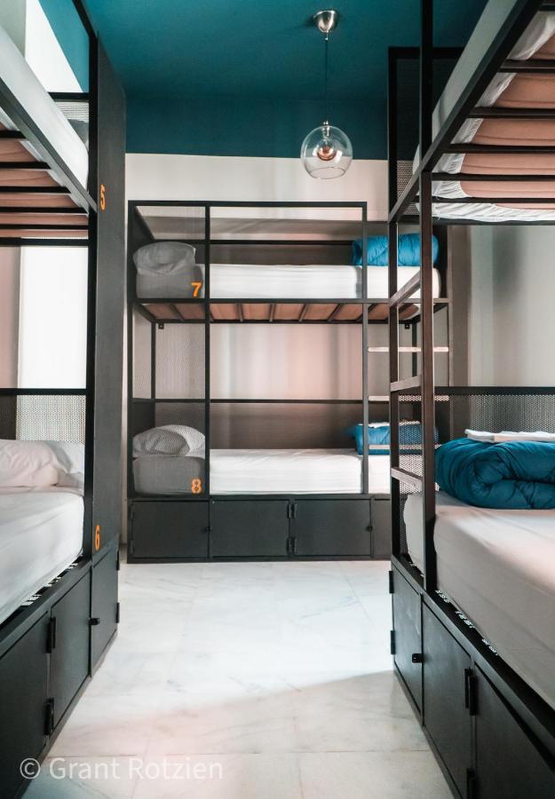 Joy Setas Coworking Vandrarhem Sevilla Exteriör bild