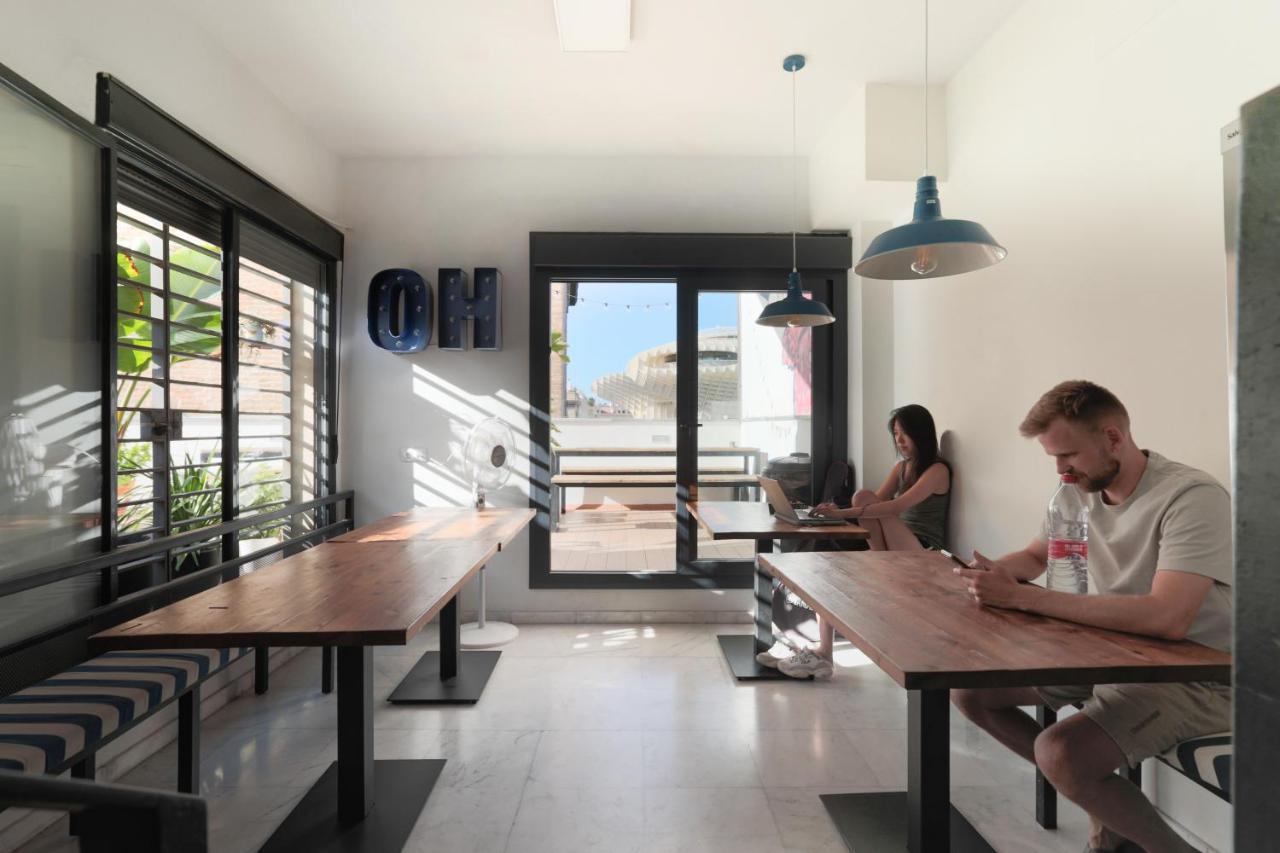 Joy Setas Coworking Vandrarhem Sevilla Exteriör bild
