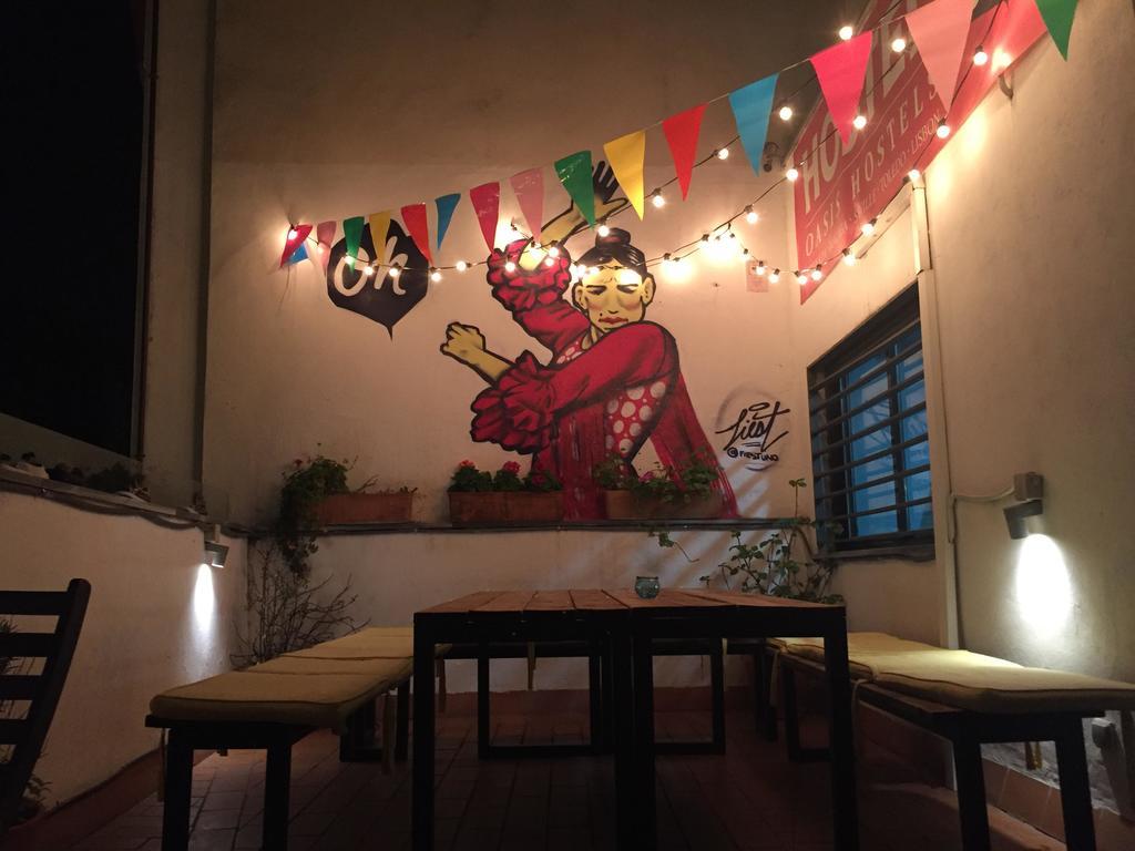Joy Setas Coworking Vandrarhem Sevilla Exteriör bild
